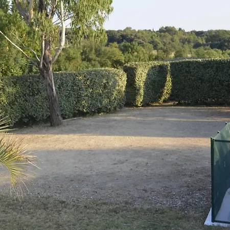 Spacieuse Avec Piscine Et Grand Jardin *